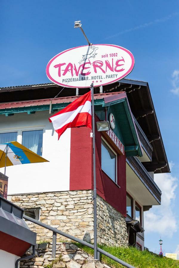 Party Hotel Taverne Obertauern Exteriör bild
